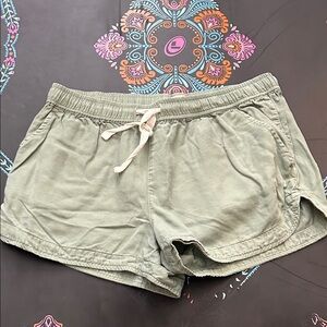 SO High Rise Dolphin Shorts with drawstring and pockets, Sage Green, Size Small